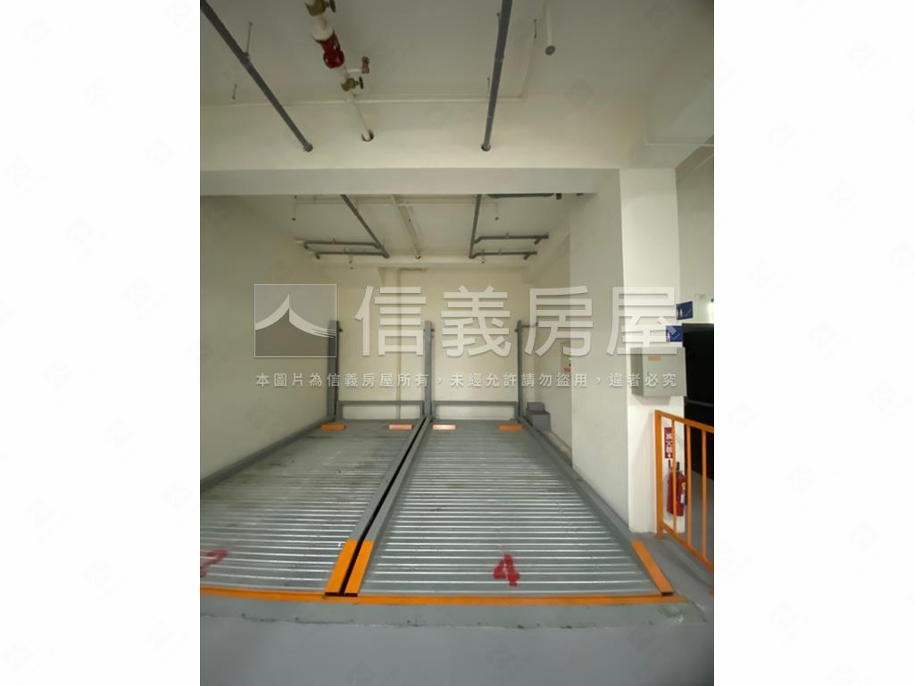 和美時尚精緻２房附車位房屋室內格局與周邊環境