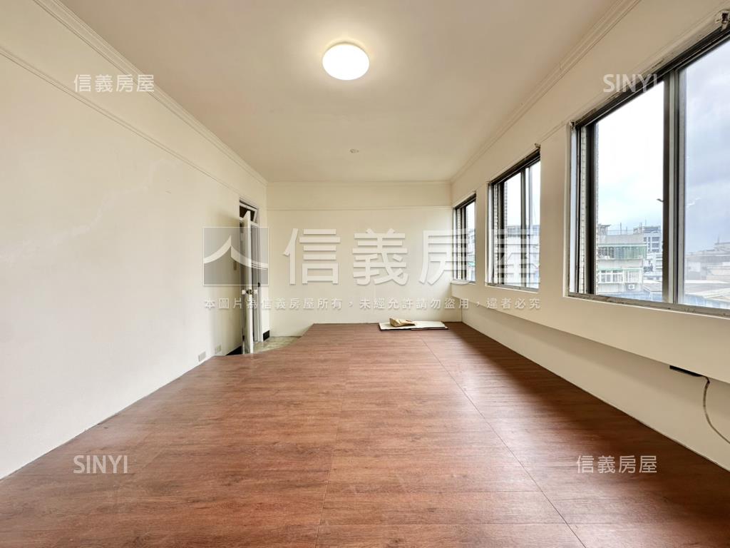 ●竹林路電梯四房●房屋室內格局與周邊環境