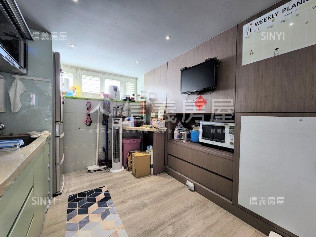 正天母★高樓景觀美宅房屋室內格局與周邊環境