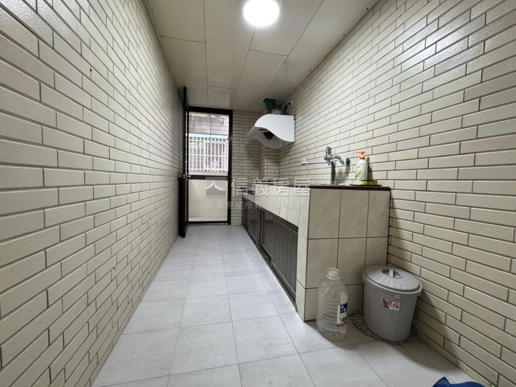 後山埤國泰電梯三房房屋室內格局與周邊環境