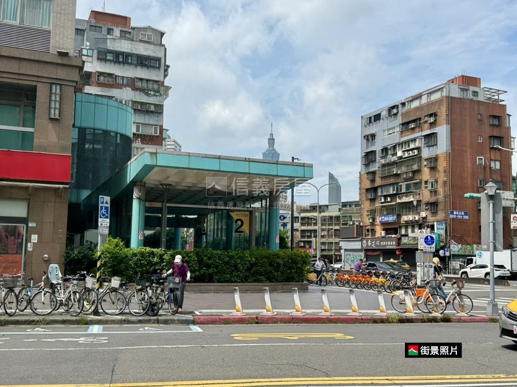 後山埤國泰電梯三房房屋室內格局與周邊環境