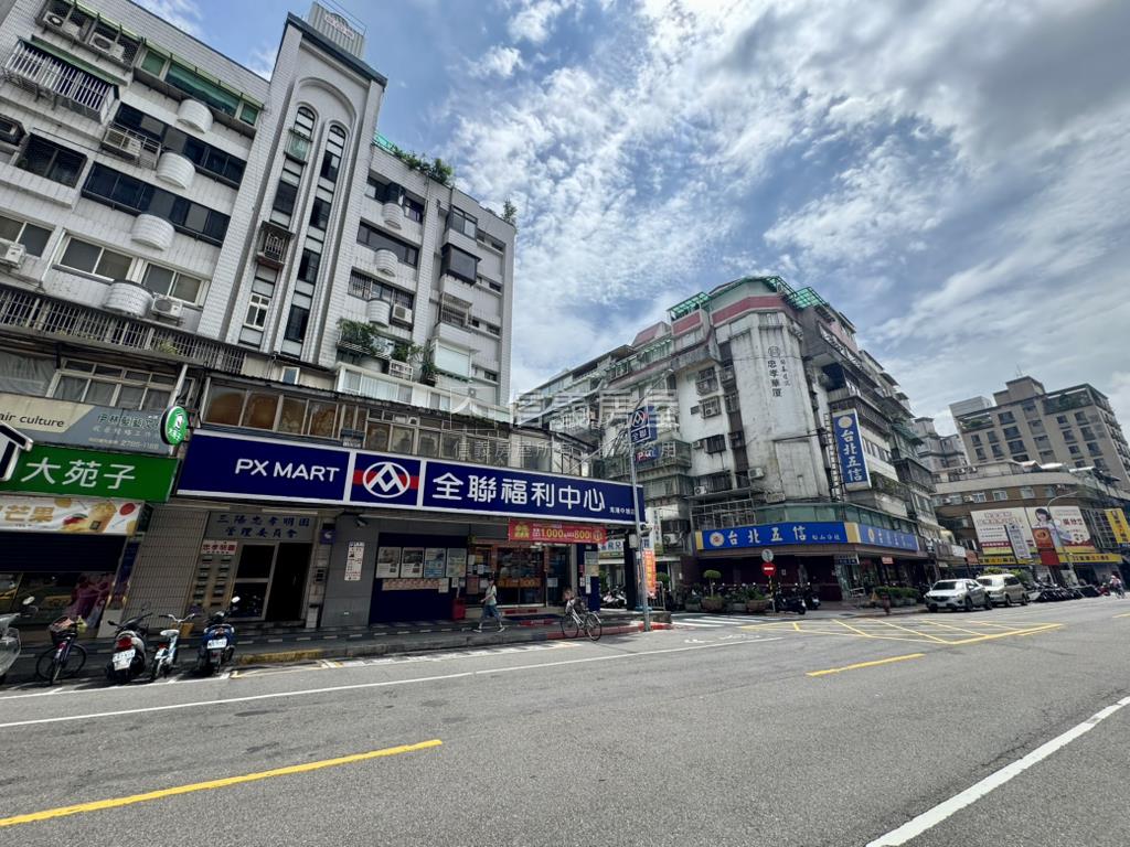 後山埤國泰電梯三房房屋室內格局與周邊環境
