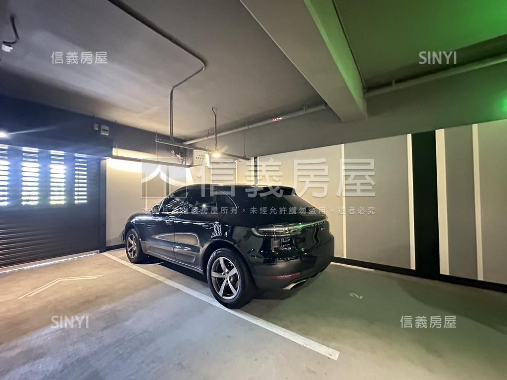 冠德微山丘稀有一層一戶房屋室內格局與周邊環境