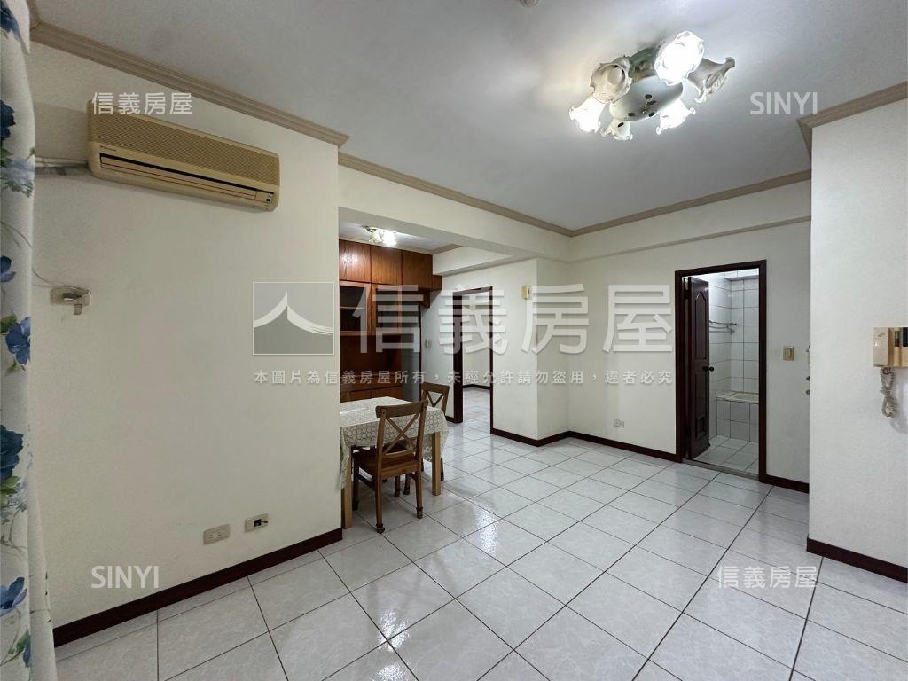 賞星悅目幽美三房房屋室內格局與周邊環境