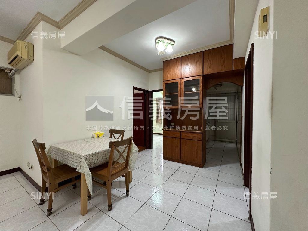 賞星悅目幽美三房房屋室內格局與周邊環境