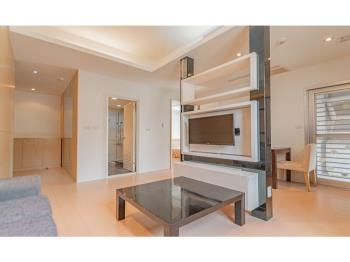 市政香榭兩房平車