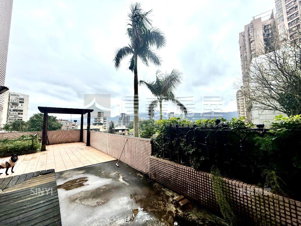 日月光挑高景觀１樓房屋室內格局與周邊環境