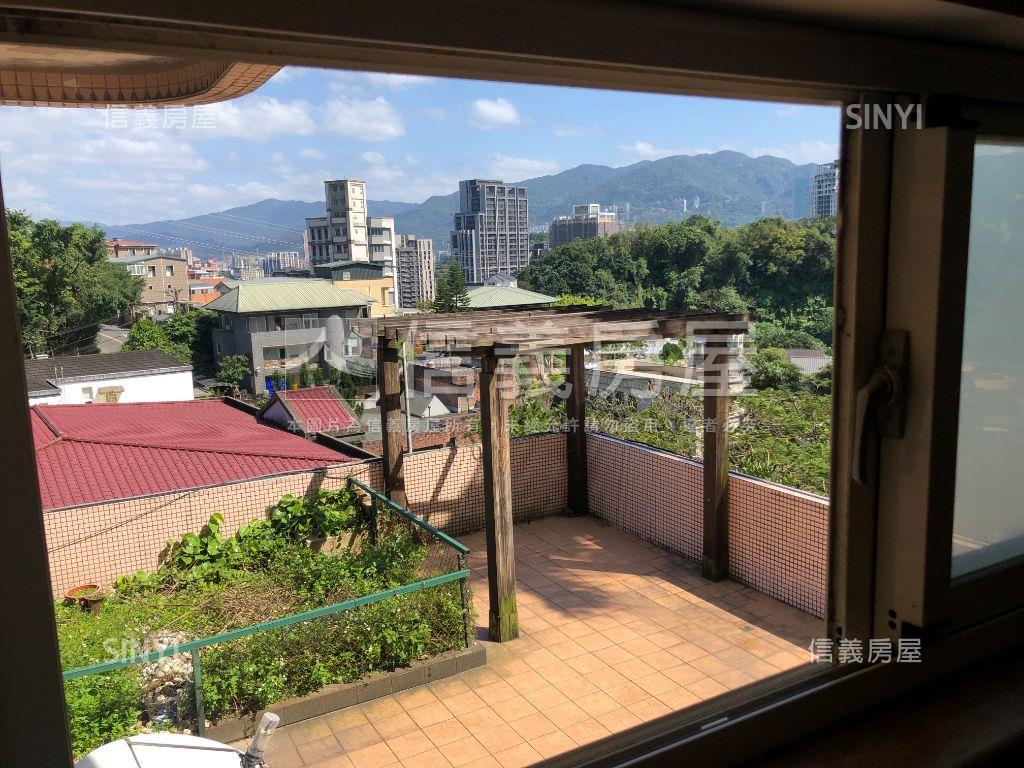 日月光挑高景觀１樓房屋室內格局與周邊環境