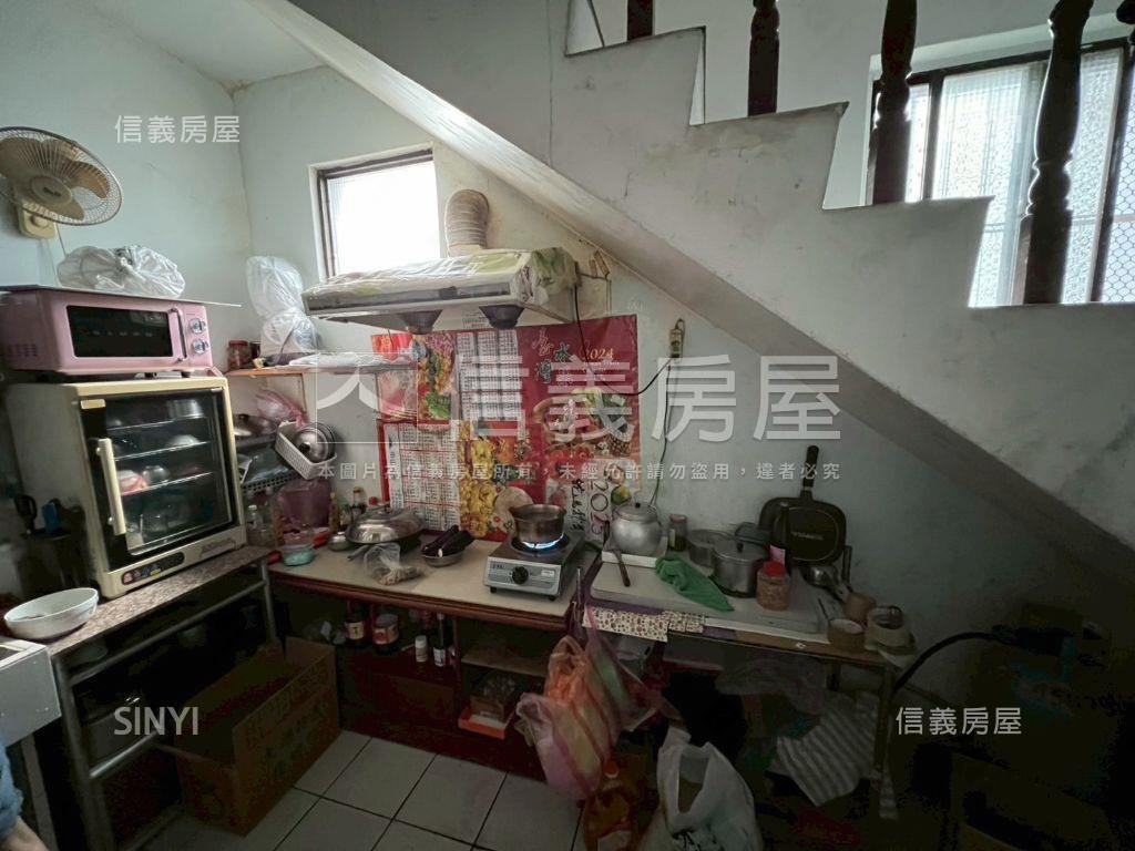 華勛大空間美寓房屋室內格局與周邊環境