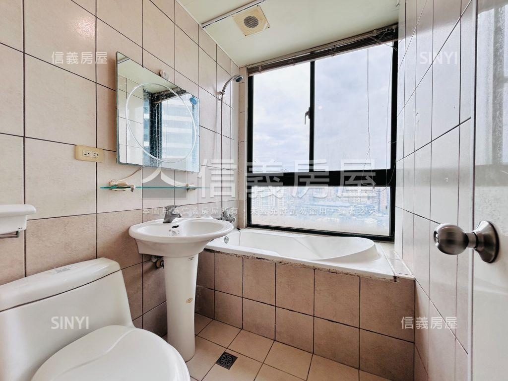 經國路採光兩房房屋室內格局與周邊環境