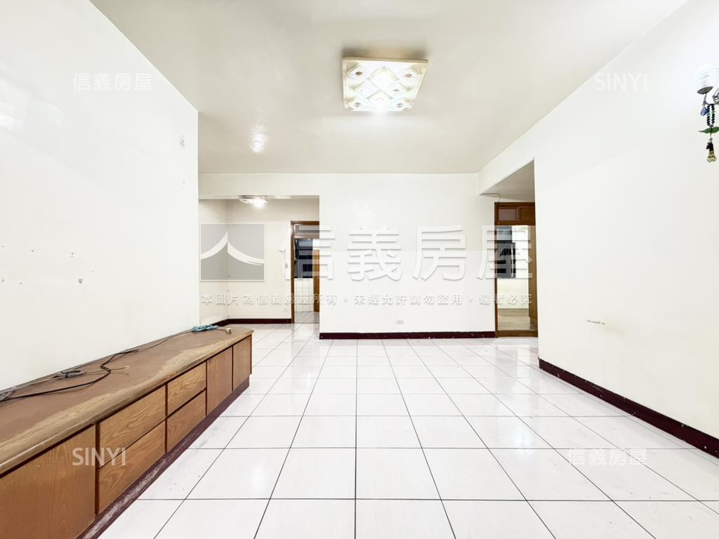 散步四號公園三樓公寓房屋室內格局與周邊環境