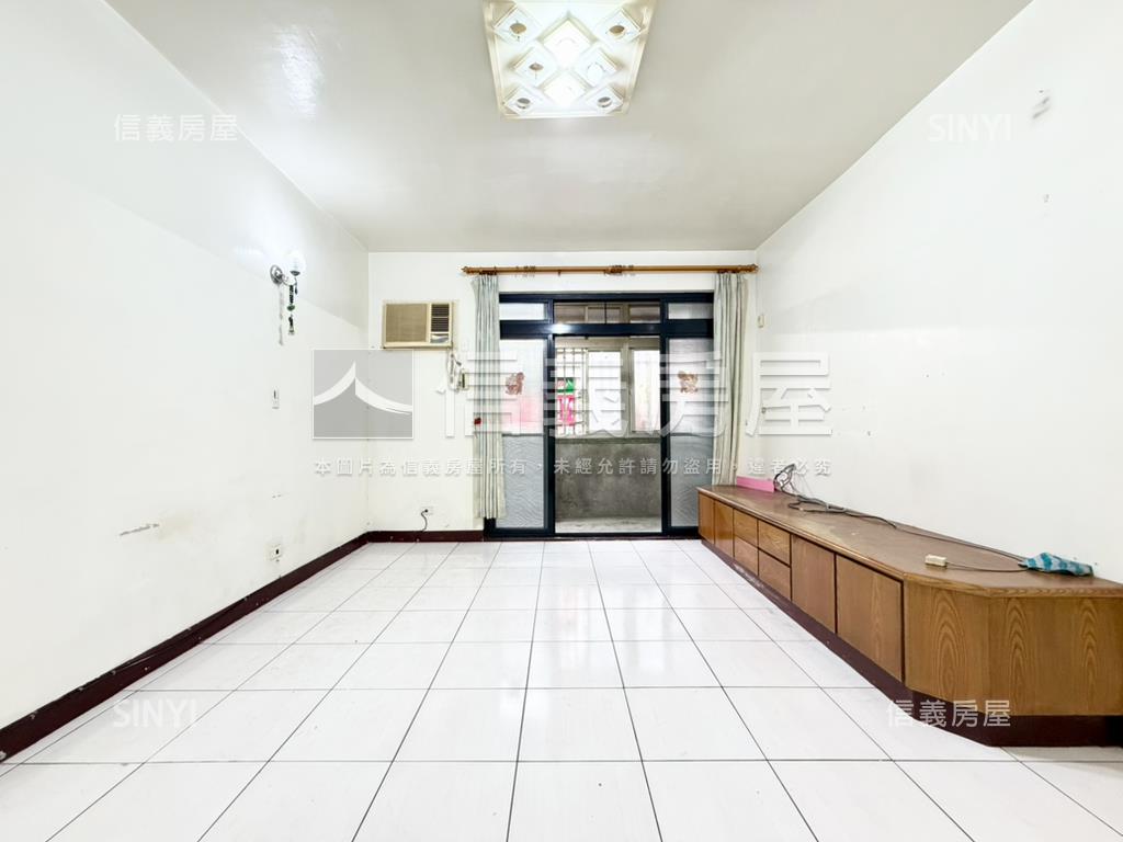 散步四號公園三樓公寓房屋室內格局與周邊環境