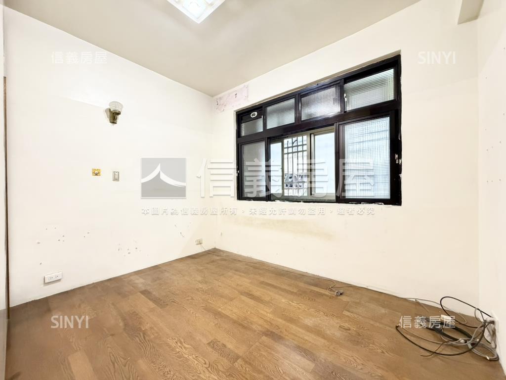 散步四號公園三樓公寓房屋室內格局與周邊環境