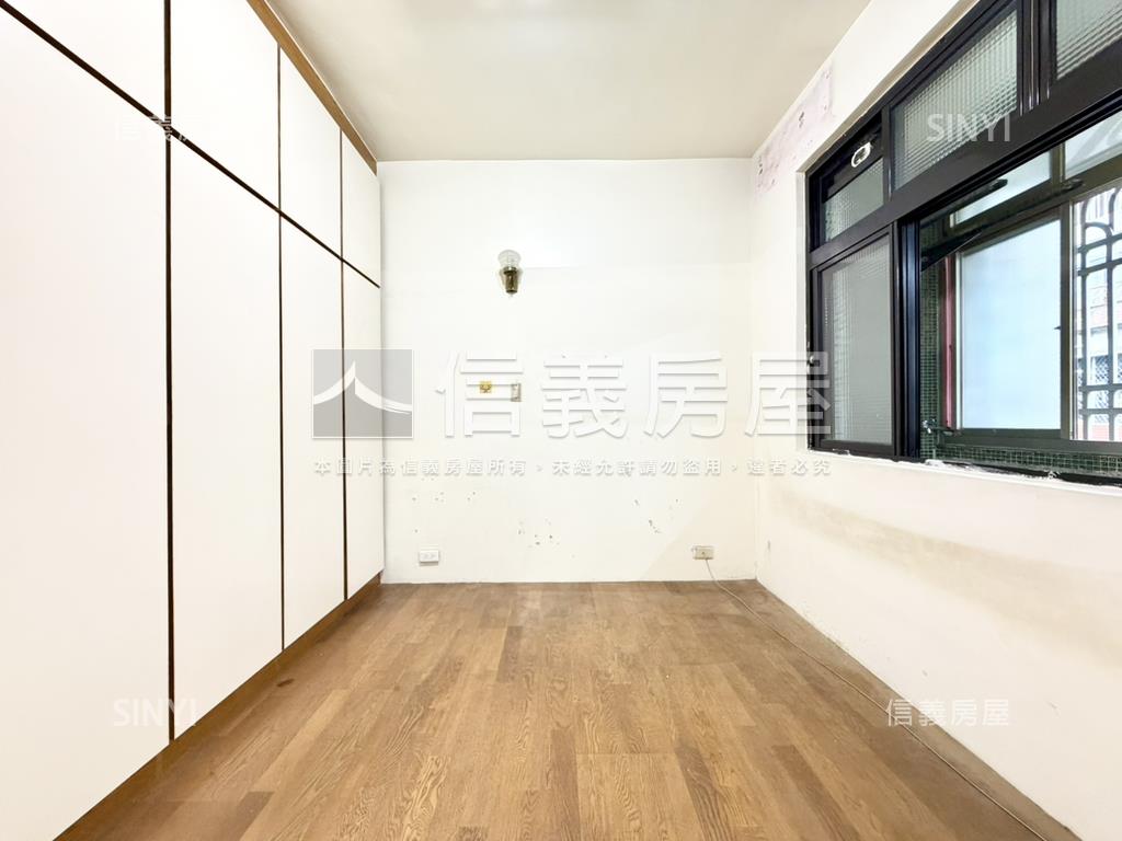 散步四號公園三樓公寓房屋室內格局與周邊環境