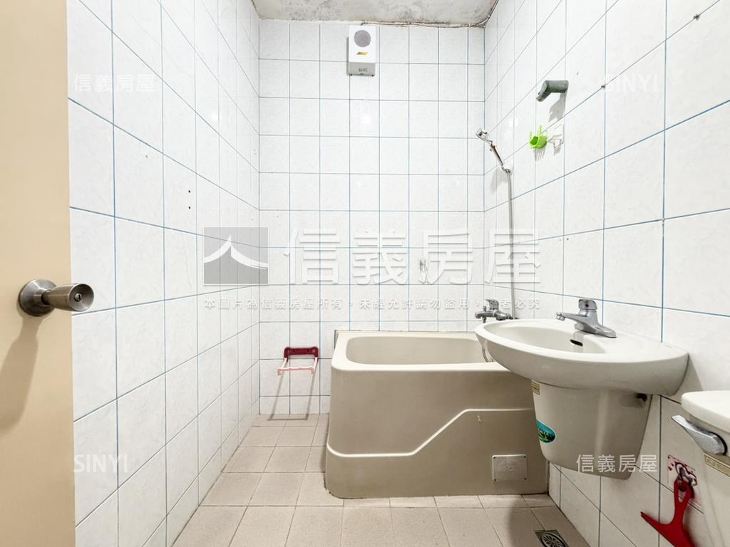 散步四號公園三樓公寓房屋室內格局與周邊環境