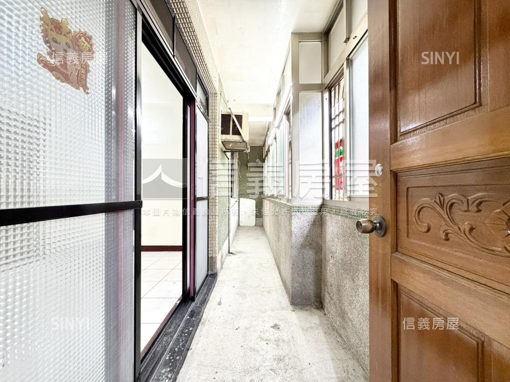 散步四號公園三樓公寓房屋室內格局與周邊環境