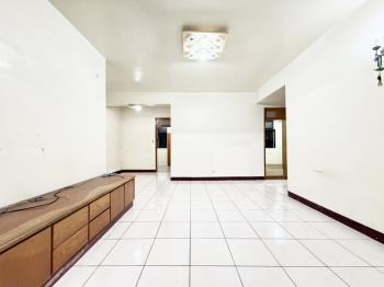 散步四號公園三樓公寓