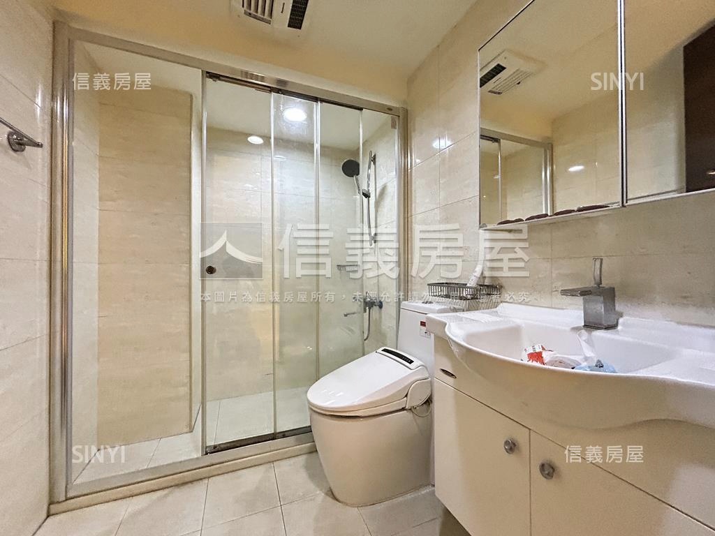 海都１期精美裝潢兩房房屋室內格局與周邊環境