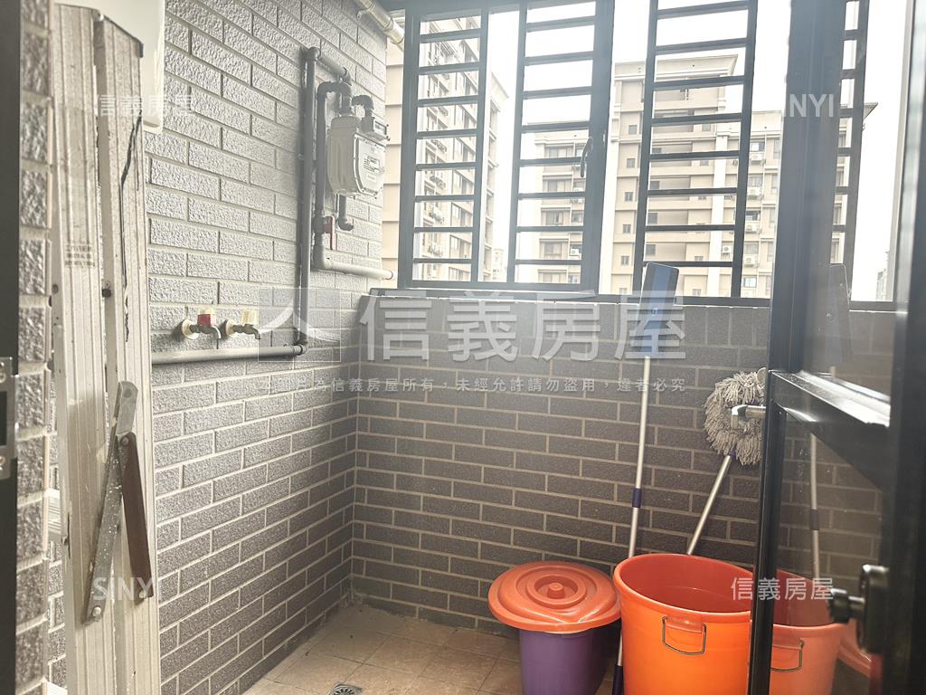 過嶺大清哈佛兩房Ｂ１車位房屋室內格局與周邊環境