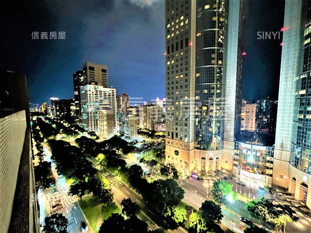 專任－敦化南路坡平大車位房屋室內格局與周邊環境