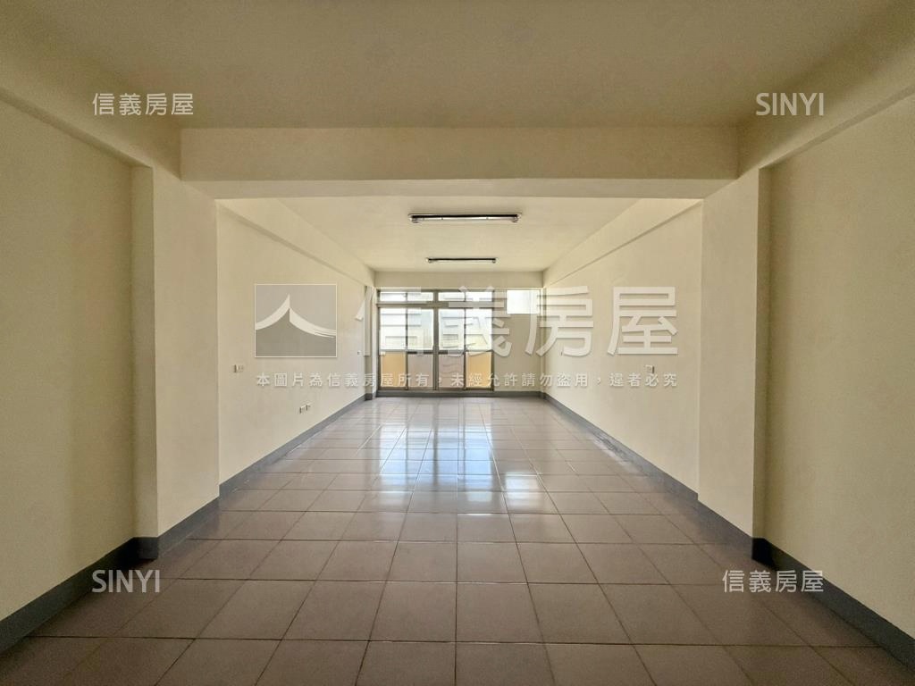 正台灣大道透店房屋室內格局與周邊環境