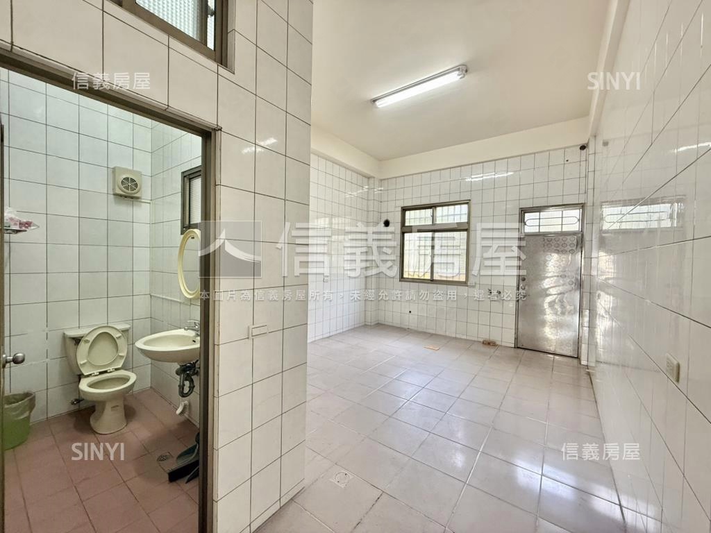 正台灣大道透店房屋室內格局與周邊環境