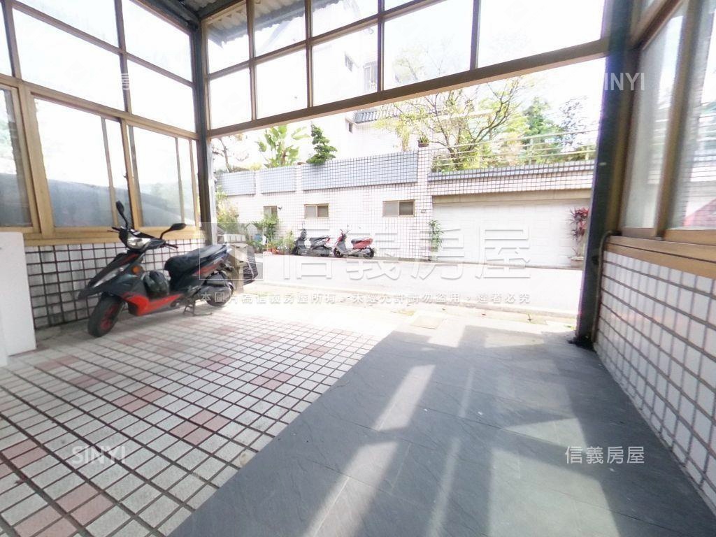 研究苑稀有庭院型房屋室內格局與周邊環境