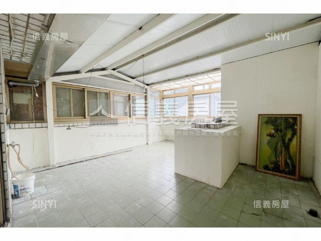 研究苑稀有庭院型房屋室內格局與周邊環境