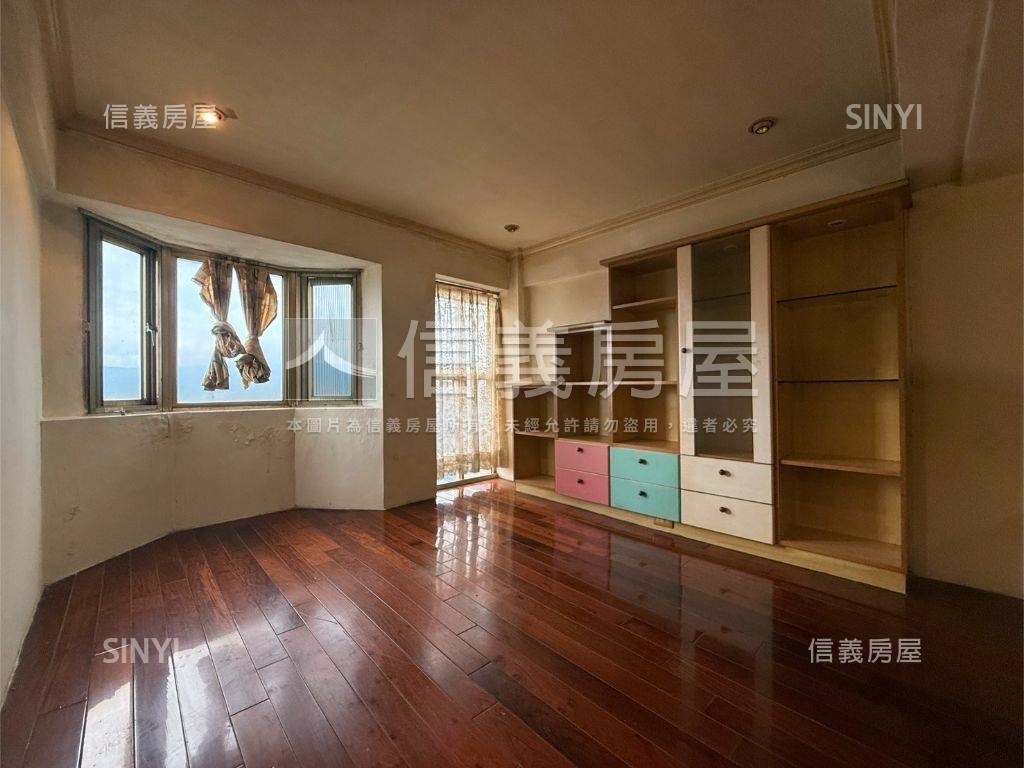 研究苑稀有庭院型房屋室內格局與周邊環境