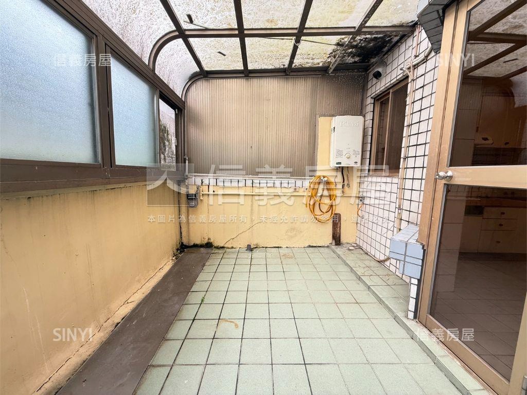 研究苑稀有庭院型房屋室內格局與周邊環境