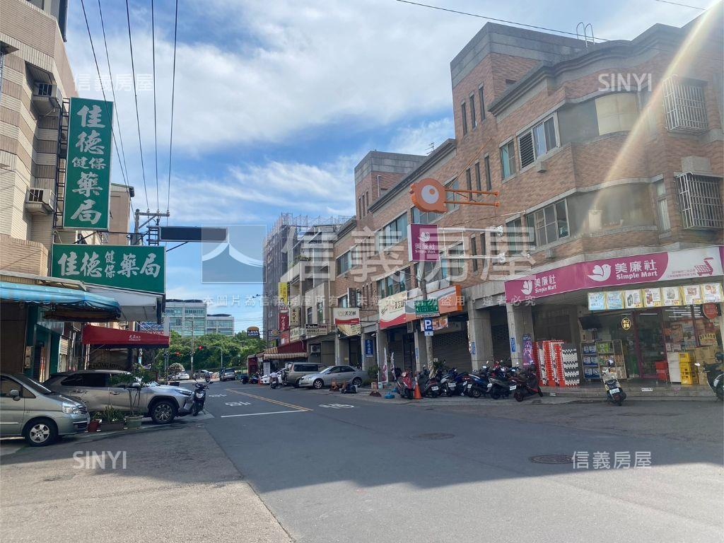 西屯工業區別墅大空間房屋室內格局與周邊環境