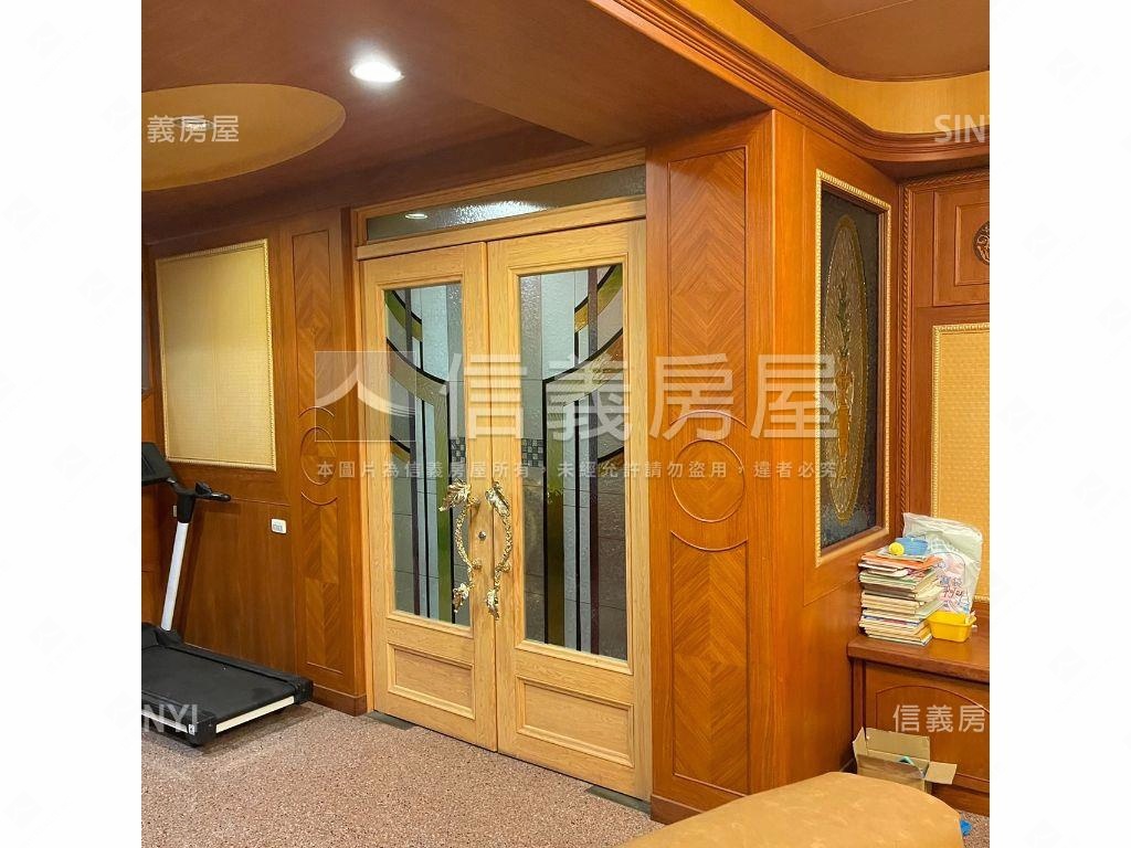 西屯工業區別墅大空間房屋室內格局與周邊環境