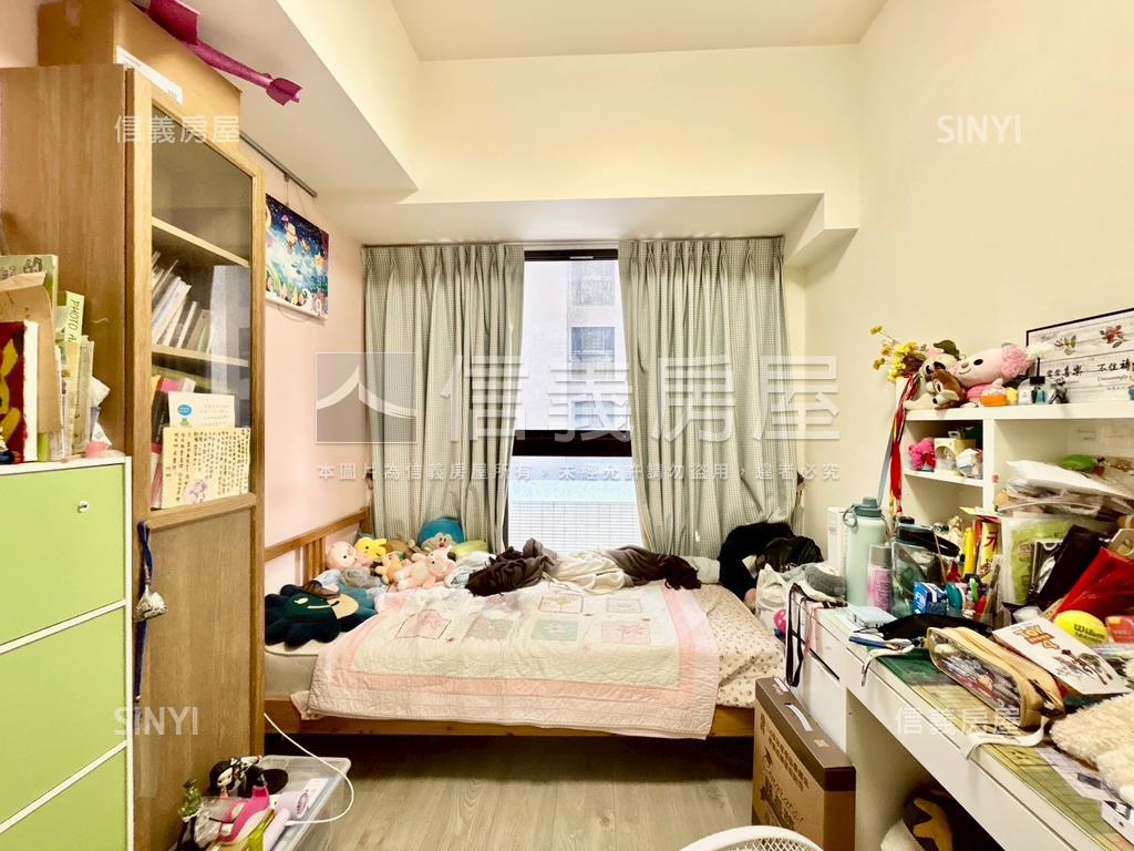 佳泰一景採光大三房房屋室內格局與周邊環境