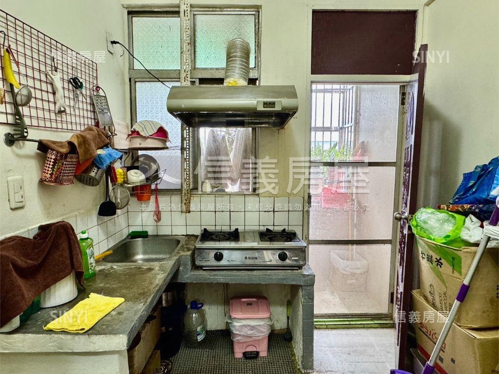 稀有松柏林二樓美寓房屋室內格局與周邊環境