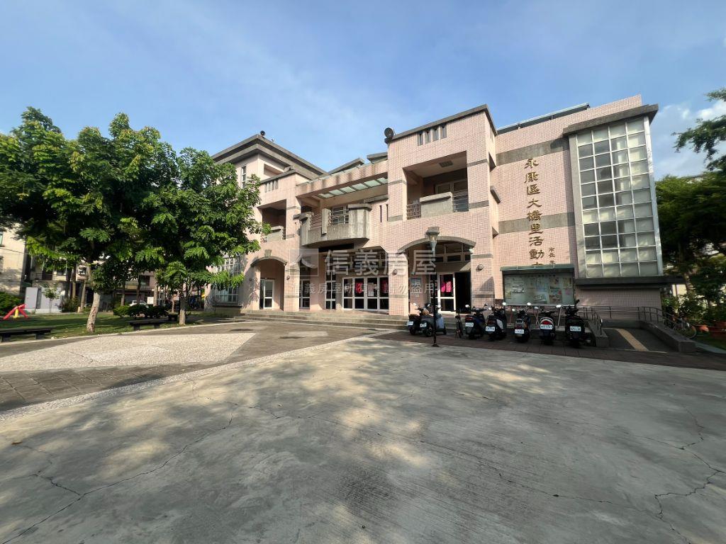 大橋傳統格局ＲＣ透天房屋室內格局與周邊環境