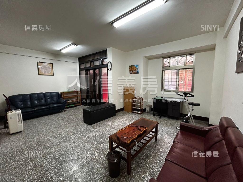 電線重拉永忠街面寬透天房屋室內格局與周邊環境