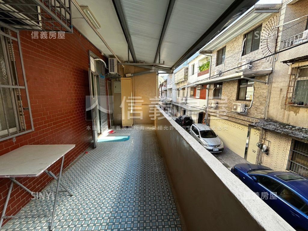 電線重拉永忠街面寬透天房屋室內格局與周邊環境