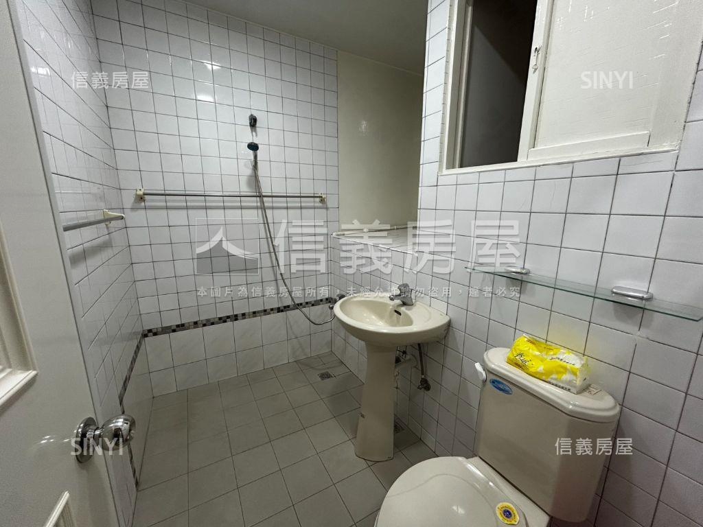 電線重拉永忠街面寬透天房屋室內格局與周邊環境