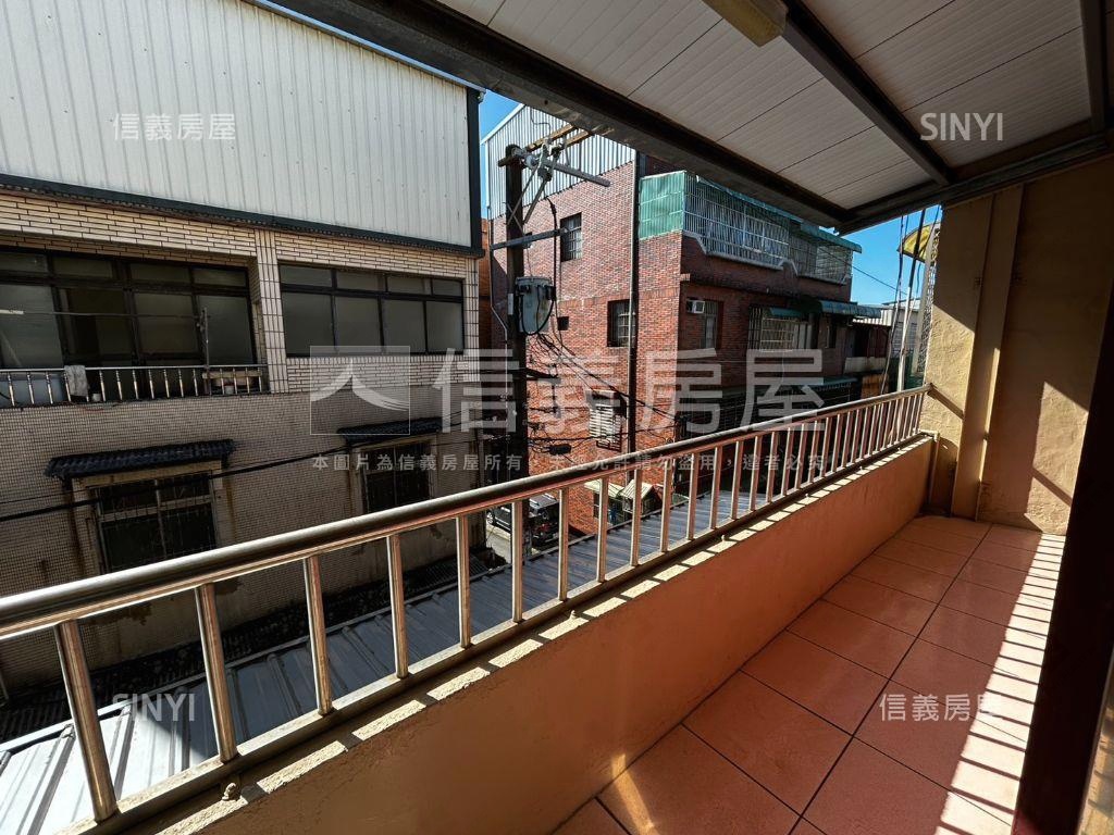 電線重拉永忠街面寬透天房屋室內格局與周邊環境