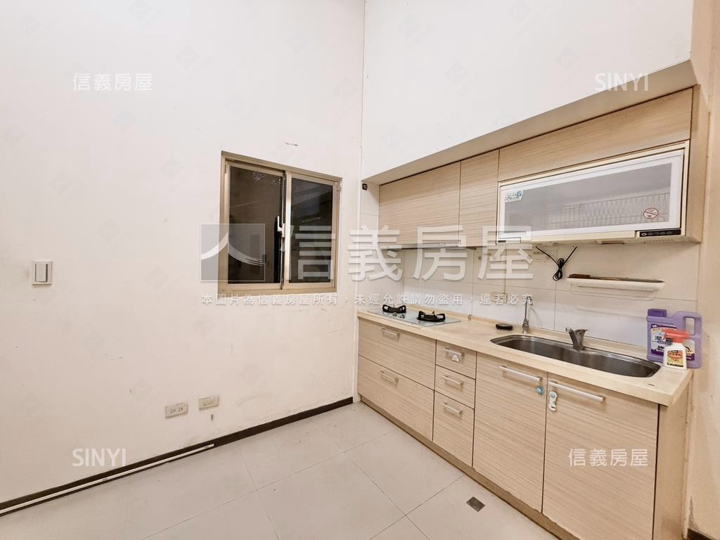 長虹大鎮稀有挑高戶釋出房屋室內格局與周邊環境