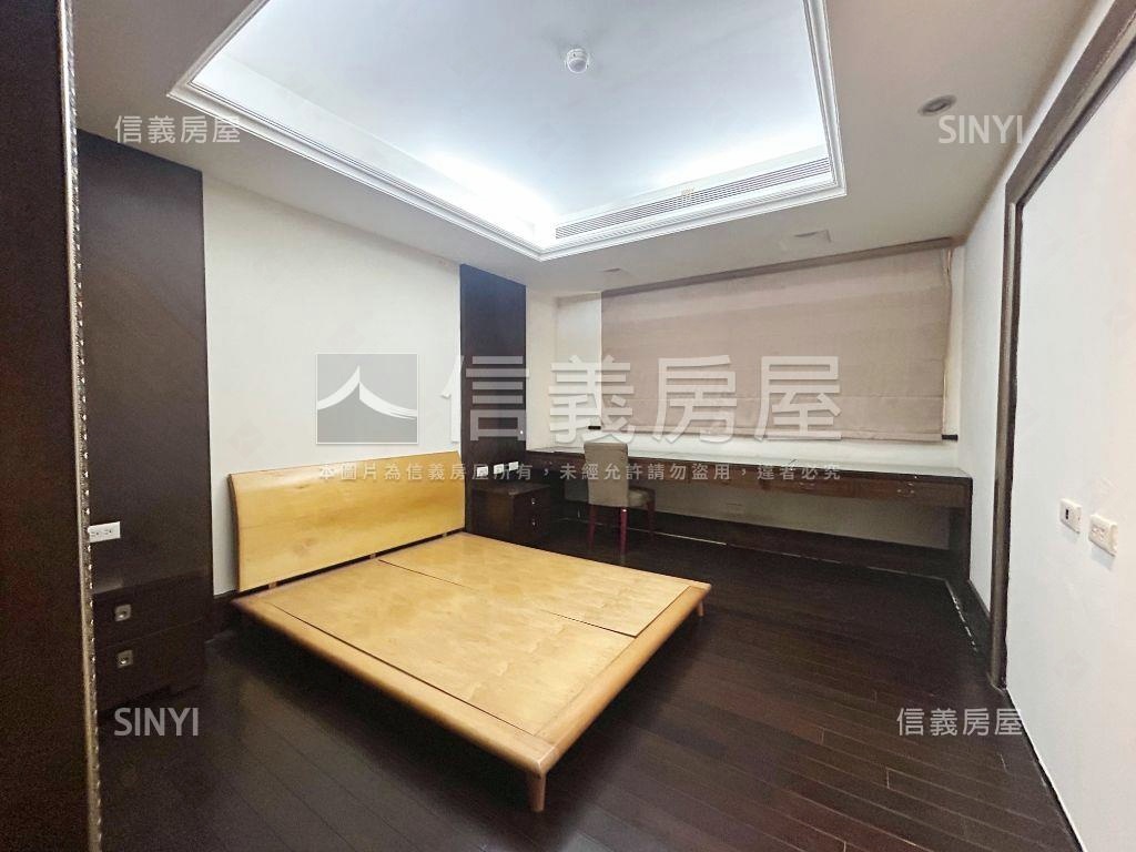 瑞林珍寶稀有四房車位房屋室內格局與周邊環境
