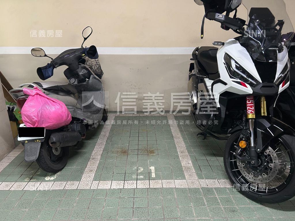 瑞林珍寶稀有四房車位房屋室內格局與周邊環境