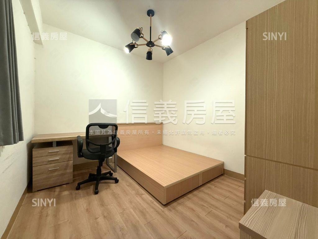 板新捷運方正三樓免爬高房屋室內格局與周邊環境