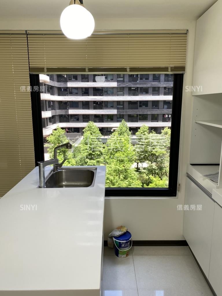 小資成家綠意中庭華悅城房屋室內格局與周邊環境