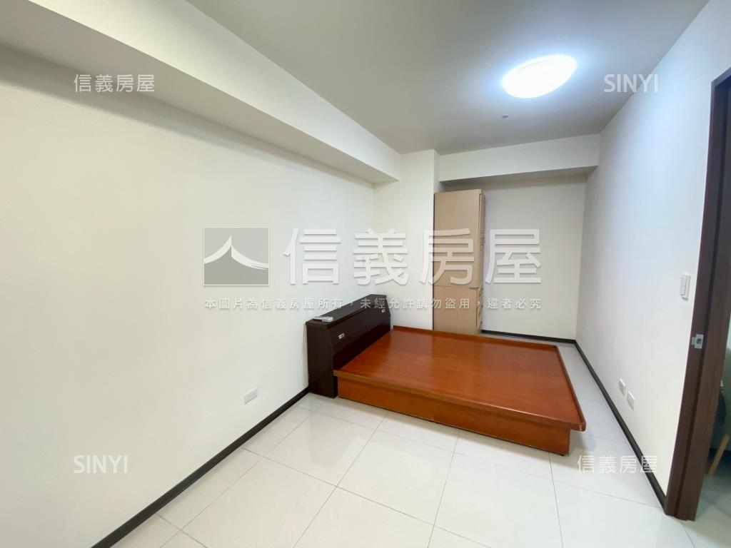 小資成家綠意中庭華悅城房屋室內格局與周邊環境