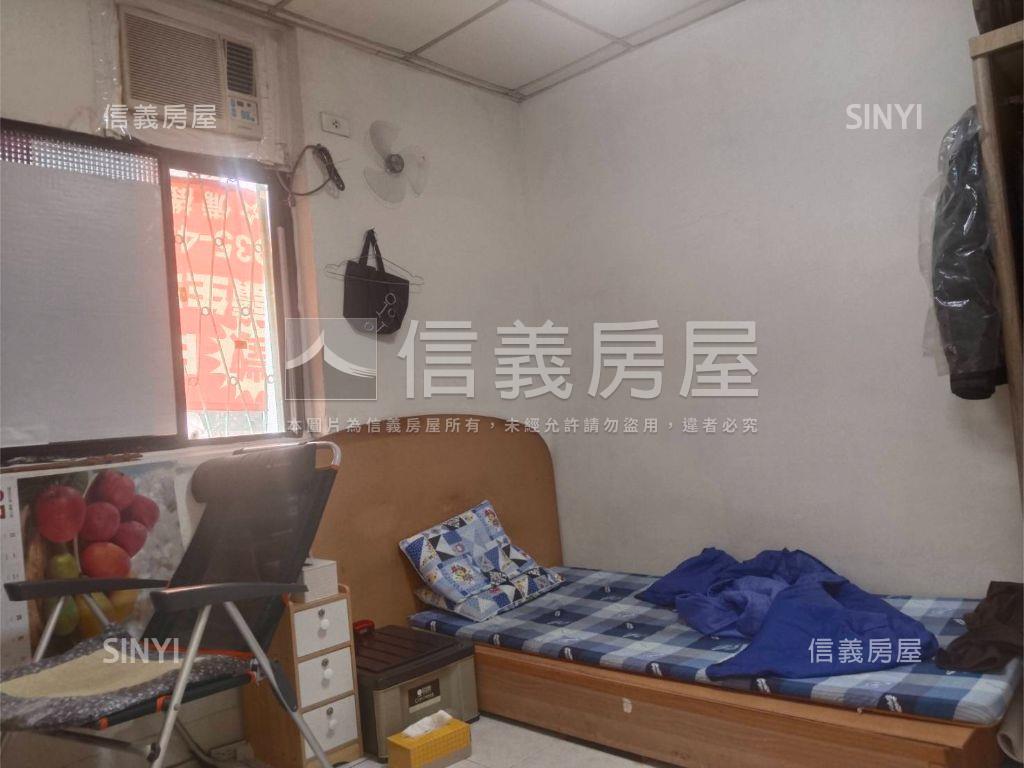 大同南路３樓收租黃金寶房屋室內格局與周邊環境