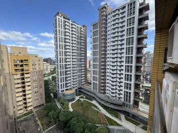 中和捷運四知新城四房車位