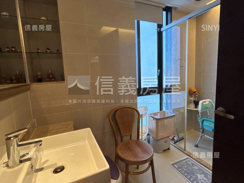 專任國美寶格麗精品豪邸房屋室內格局與周邊環境