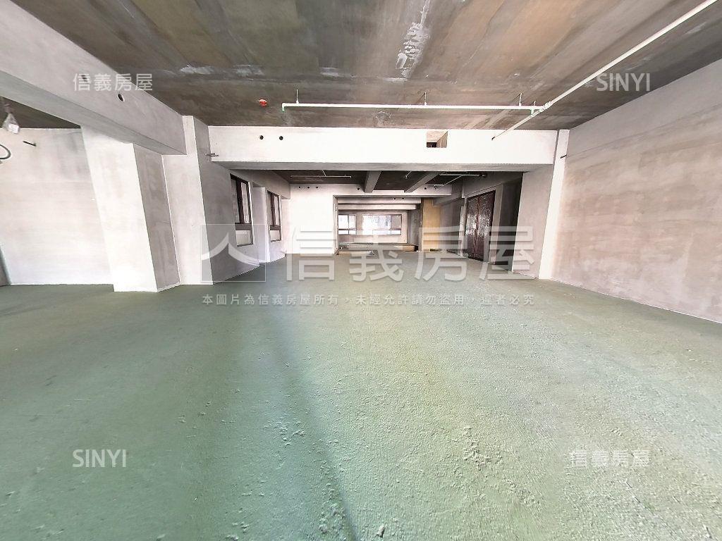 名人巷林鼎一邸前棟四車位房屋室內格局與周邊環境