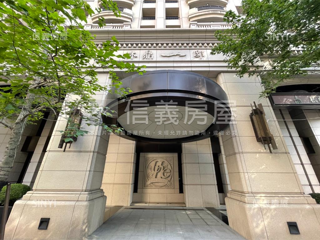名人巷林鼎一邸前棟四車位房屋室內格局與周邊環境